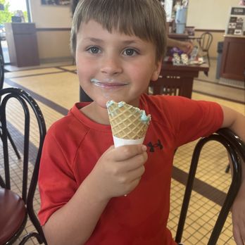 Graeter's Ice Cream - Cotton candy - Ice Cream & Frozen Yogurt Near Me - Lexington, Kentucky Graeter's Ice Cream - Cotton candy - Ice Cream & Frozen Yogurt Near Me - Lexington, Kentucky
