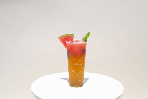 Redstraw Tea Bar by null