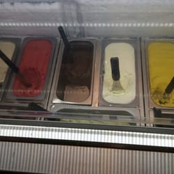 Trii Lounge - All the gelato!!!