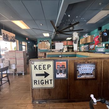 More Than Pizza - Inside area - Pizza Near Me - Fresno, California