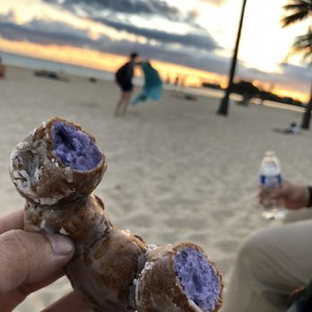 Liliha Bakery - Enjoying a Poi Mochi donut at Ala Moana Beach - Bakeries Near Me - Honolulu, Hawaii Liliha Bakery - Enjoying a Poi Mochi donut at Ala Moana Beach - Bakeries Near Me - Honolulu, Hawaii