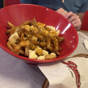 Dunn's - Poutine - Poutineries Near Me - Montreal, Quebec Dunn's - Poutine - Poutineries Near Me - Montreal, Quebec