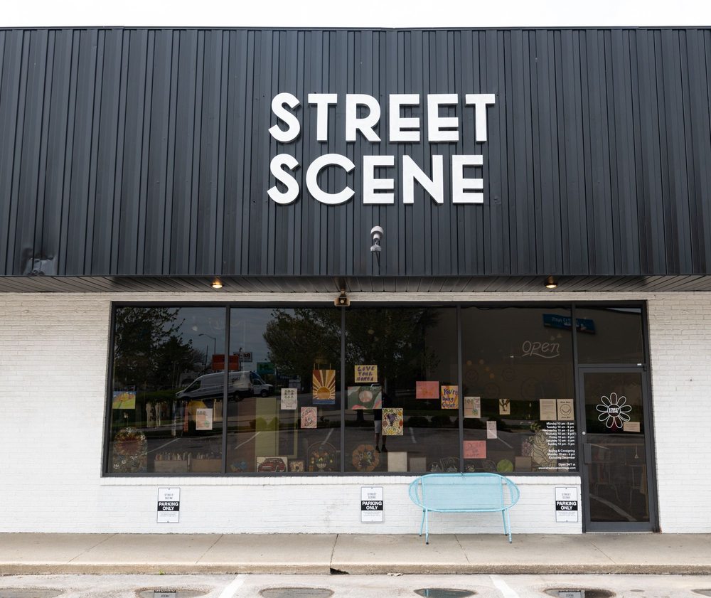 STREET SCENE 32 Photos & 21 Reviews 2575 Regency Rd, Lexington, Kentucky Used, Vintage