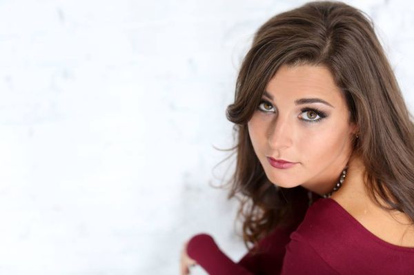 Boudior Photoshoot anyone?! - Drop by Gorgeous is you onsite salon we come to your location, wherever that may be 7 days a week! Do you have photoshoot you want to bring your A game too? Call DBG today for your onsite professional HMUA today! Boudior Photoshoot anyone?! - Drop by Gorgeous is you onsite salon we come to your location, wherever that may be 7 days a week! Do you have photoshoot you want to bring your A game too? Call DBG today for your onsite professional HMUA today!