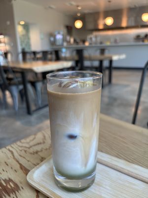 Little Green Cyclo by null