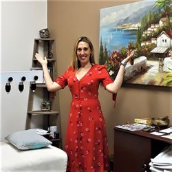 Sarah Keene - Energy healing goes to the root-cause of the wound, repatterning your energetic blueprint.