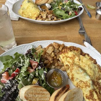 Cafecito de la Crepe - French Near Me - Los Angeles, California