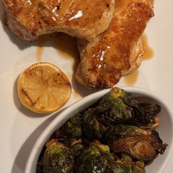 LongHorn Steakhouse - Lemon Garlic Chicken - Steakhouses Near Me - Live Oak, Texas
