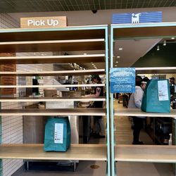 sweetgreen - Healthy Salads, Wraps, and Bowls - Pick up to go section