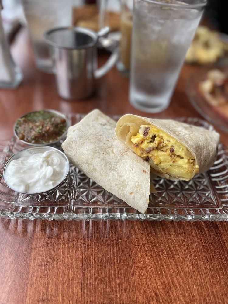 THE GREENE LILY Updated July 2024 200 Photos & 369 Reviews 516