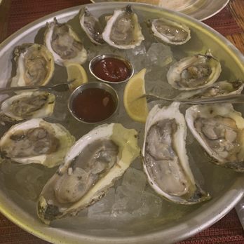 Gabriel Archer Tavern - Oysters - New American Near Me - Williamsburg, Virginia Gabriel Archer Tavern - Oysters - New American Near Me - Williamsburg, Virginia