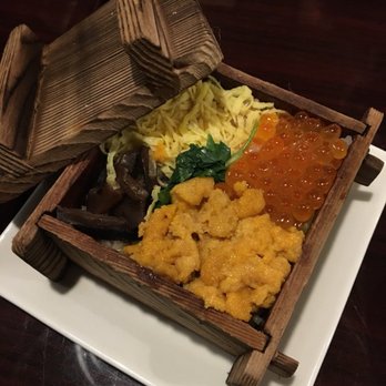 Waraku - Seiro gohan with ikura uni - Izakaya Near Me - Torrance, California