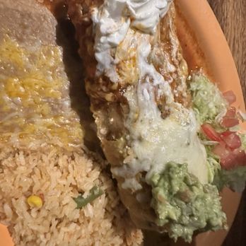 Teresa's Mosaic Cafe - CARNE CON CHILE COLORADO CHIMI with rice and beans - Mexican Near Me - Tucson, Arizona Teresa's Mosaic Cafe - CARNE CON CHILE COLORADO CHIMI with rice and beans - Mexican Near Me - Tucson, Arizona