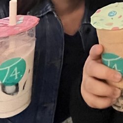 T4 Tea for U - French pudding milk tea and almond milk tea