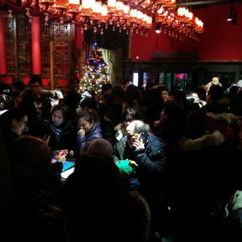 Dragon Legend - Insane Weekend Crowd by the time we left!  Good thing we booked for early dinner! - Chinese Near Me - Markham, Ontario