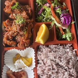 Spicy pork bento