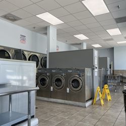 Clean Cycle Laundromat