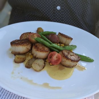Jedediah Hawkins Restaurant - Scallops - New American Near Me - Jamesport, New York Jedediah Hawkins Restaurant - Scallops - New American Near Me - Jamesport, New York