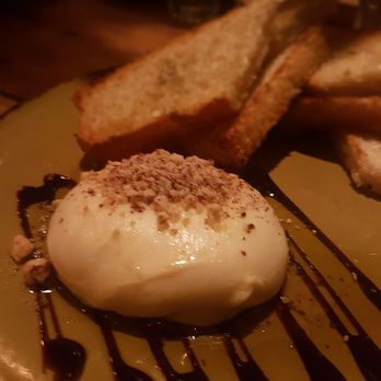 Scaddabush - Balsamic cheese - Italian Near Me - Mississauga, Ontario