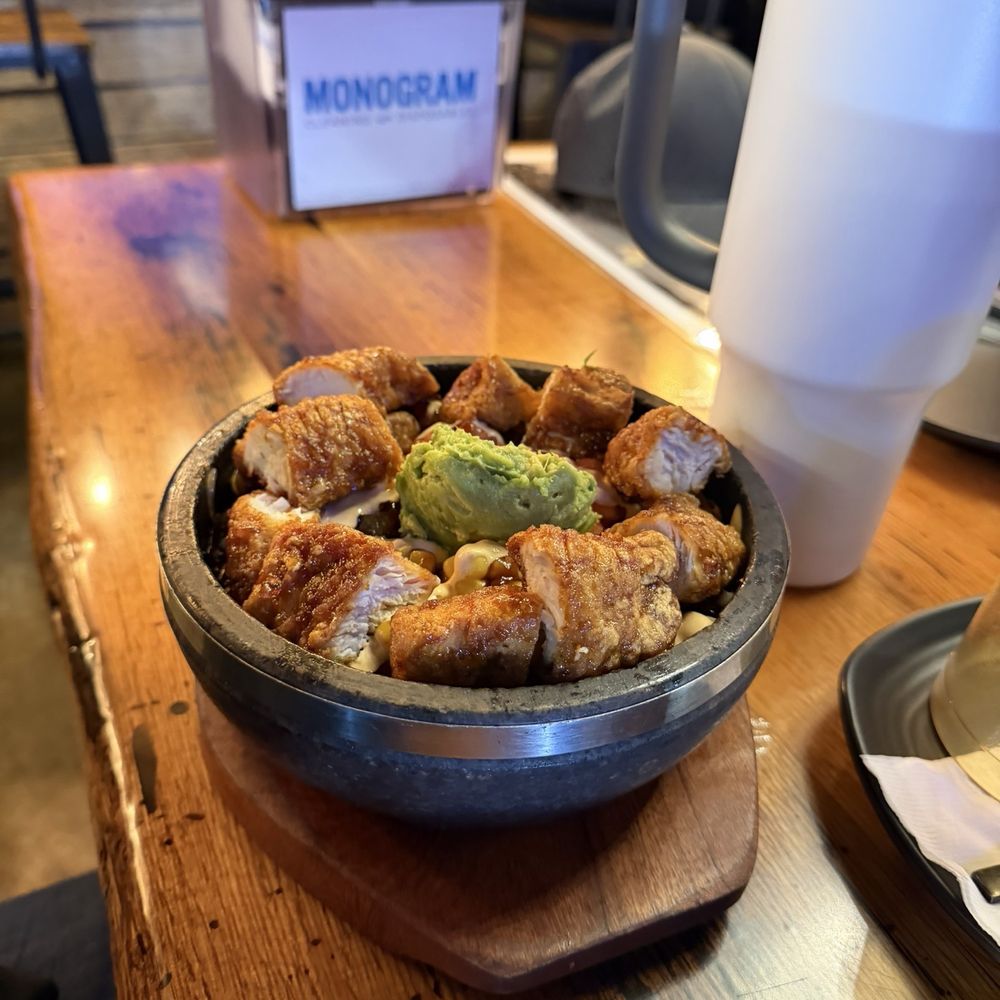 Mad For Chicken - Crispy chicken bowl - Korean Near Me - Niles, Ohio Mad For Chicken - Crispy chicken bowl - Korean Near Me - Niles, Ohio
