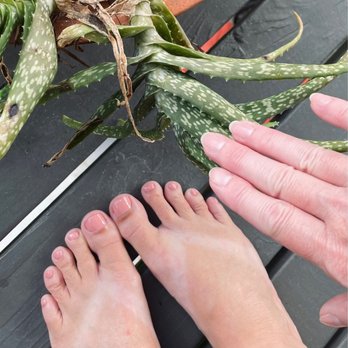 Ari Nails - Natural nails - Nail Salons Near Me - Hilo, Hawaii Ari Nails - Natural nails - Nail Salons Near Me - Hilo, Hawaii
