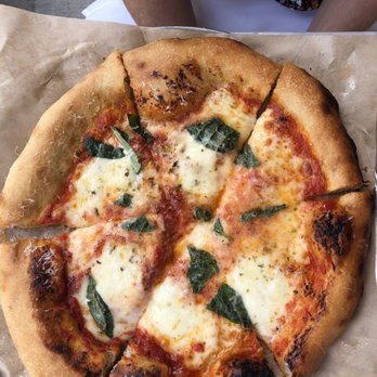 North Italia - Margarita pizza - Italian Near Me - Plano, Texas North Italia - Margarita pizza - Italian Near Me - Plano, Texas