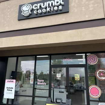 Crumbl - Wheat Ridge - Bakeries Near Me - Wheat Ridge, Colorado