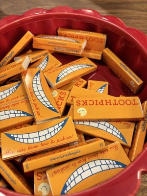 Moonrise Bagels by null