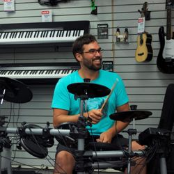 Music & Arts - Local teaching professional on drums
