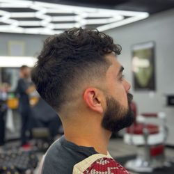 Supreme Barbershop