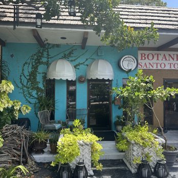 The Host Table And Tap - Entry - Breakfast & Brunch Near Me - Fort Lauderdale, Florida The Host Table And Tap - Entry - Breakfast & Brunch Near Me - Fort Lauderdale, Florida