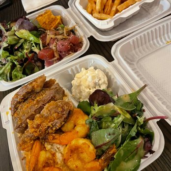 Sam's Kitchen - Food Stands Near Me - Honolulu, Hawaii