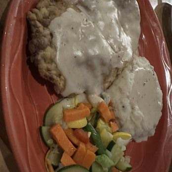 Castle Cafe - Chicken fried steak with mashed potatoes - Bars Near Me - Castle Rock, Colorado
