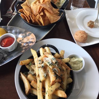 The Loft - Truffle fries, spinach dip and nachos - New American Near Me - Laguna Beach, California The Loft - Truffle fries, spinach dip and nachos - New American Near Me - Laguna Beach, California