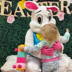 Kids Kingdom - Fun with the Easter Bunny!