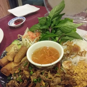 Ocean Pho - What I call the roll sampler - Vietnamese Near Me - Honolulu, Hawaii Ocean Pho - What I call the roll sampler - Vietnamese Near Me - Honolulu, Hawaii
