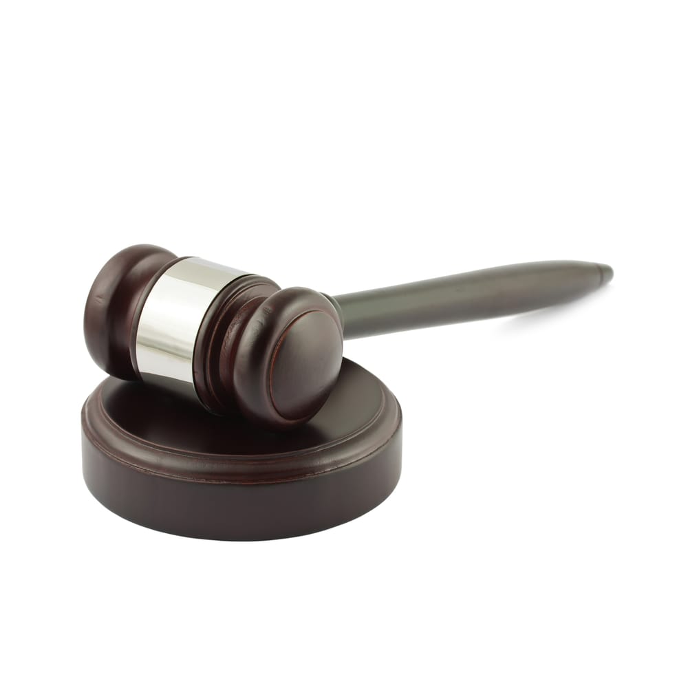 Law Offices of Wade D McCann - divorce attorney in Livonia, MI