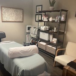 Sonja John Esthetics - Sonja's cozy facial area