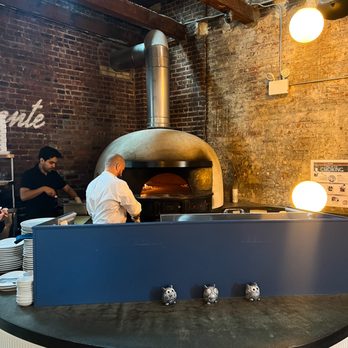 Levante - Pizza Near Me - Long Island City, New York