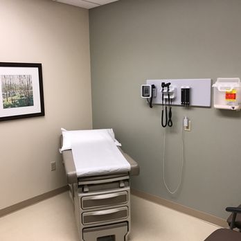 University After Hours Clinic - comfortable and clean exam rooms - Urgent Care Near Me - Sevierville,, Tennessee University After Hours Clinic - comfortable and clean exam rooms - Urgent Care Near Me - Sevierville,, Tennessee