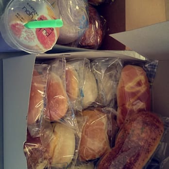 Sun Pearl Bakery - Bought assorted variety of buns. It's hard not to go too crazy inside there. - Taiwanese Near Me - Orlando, Florida Sun Pearl Bakery - Bought assorted variety of buns. It's hard not to go too crazy inside there. - Taiwanese Near Me - Orlando, Florida