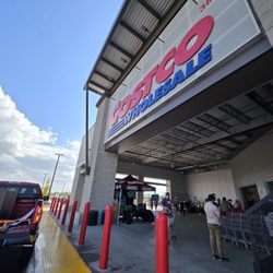 Costco Wholesale - Storefront