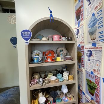 Onescape Coffee - Really cool option for if you're having your drink at the store! You can pick your own cup to drink out of. :) - Coffee & Tea Near Me - Los Angeles, California