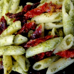 Nature's Kitchen - pesto salad