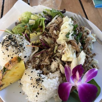 Barefoot Beach Cafe - Smoked Pork Rice and Salad - Breakfast & Brunch Near Me - Honolulu, Hawaii