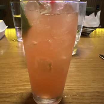 Guac N Cheese - Strawberry mojito - Mexican Near Me - St. Petersburg, Florida Guac N Cheese - Strawberry mojito - Mexican Near Me - St. Petersburg, Florida