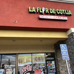 La Flor de Cotija - Outside View