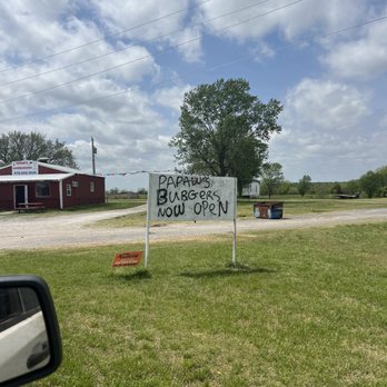 Papaws Burgers - Sign and building - Burgers Near Me