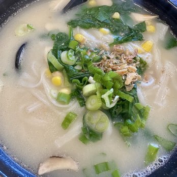 Special Hainan Chicken - $12.95 Special Hainan Chicken Combo -- choice of noodle and broth - Chinese Near Me - Millbrae, California Special Hainan Chicken - $12.95 Special Hainan Chicken Combo -- choice of noodle and broth - Chinese Near Me - Millbrae, California