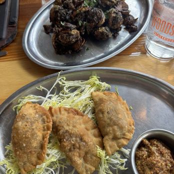 Woodshed Smokehouse - Smokehouse Near Me - Fort Worth, Texas